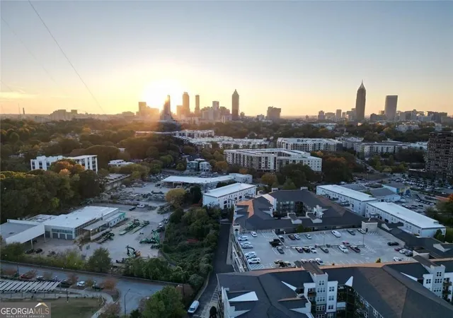 Photo 31 of Condo for sale at 821 Ralph Mcgill Blvd Ne #3301, Atlanta, GA 30306 | MLS# 10814416 | Listing updated on 2026-09-12