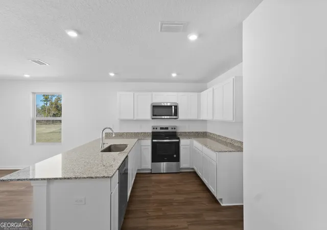 Photo 3 of Single family home for sale at 222 Landing Blvd, Kingsland, GA 31548 | MLS# 10833974 | Listing updated on 2026-10-17