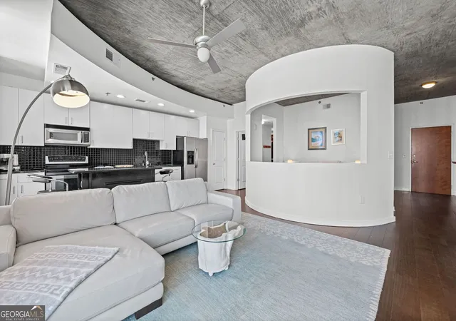 Photo 2 of Condo for sale at 250 Pharr Rd Ne #1304, Atlanta, GA 30305 | MLS# 10830512 | Listing updated on 2026-09-04