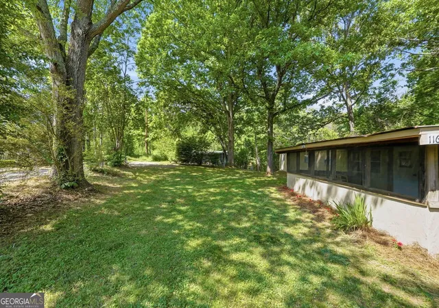 3rd image of 114 Oakcrest Cir, Canton, GA 30115 | MLS# 10754038
