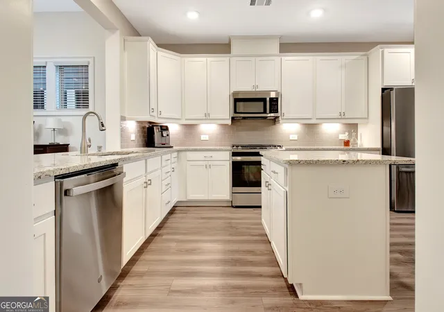 5th image of 525 Hazelnut Dr, Peachtree City, GA 30269 | MLS# 10819405