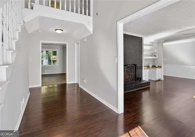 2nd image of 2223 Angela Dr Sw, Lilburn, GA 30047 | MLS# 10829916