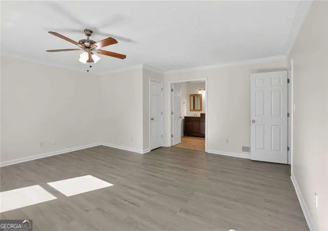 5th image of 2223 Angela Dr Sw, Lilburn, GA 30047 | MLS# 10829916