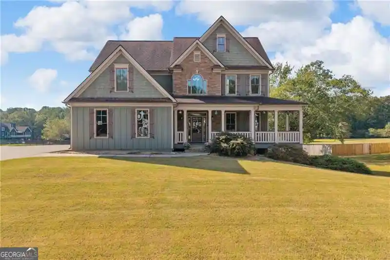 Photo 1 of Single family home for sale at 26 Riverview Trl, Euharlee, GA 30145 | MLS# 10857990 | Listing updated on 2026-10-18