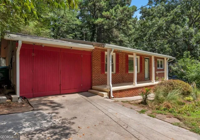 2nd image of 2756 Homeland Dr, Atlanta, GA 30360 | MLS# 10829341