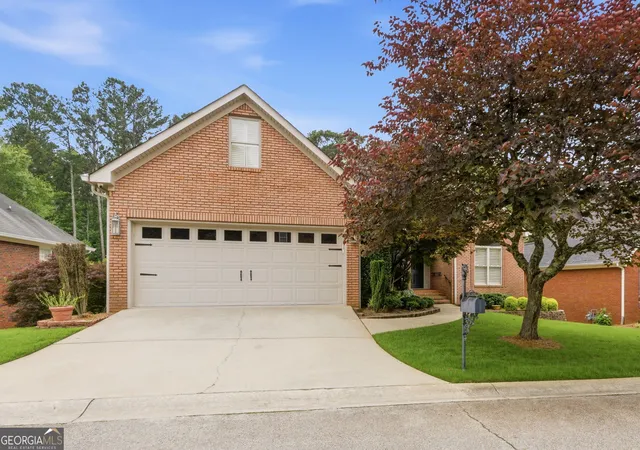 Photo 3 of Sale Pending at 4075 Anastasia, Mcdonough, GA 30253 | MLS# 10778911 | Listing updated on 2026-08-17