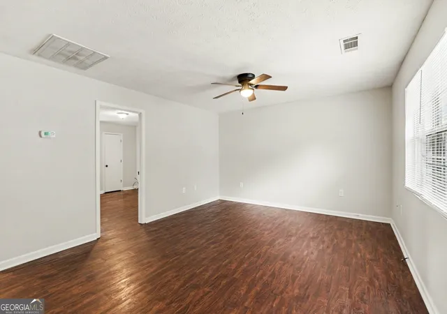 4th image of 209 E Wilson St, Villa Rica, GA 30180 | MLS# 10814137