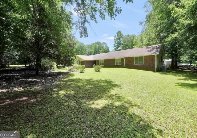 3rd image of 145 Stoneridge Wy, Fayetteville, GA 30215 | MLS# 10812712
