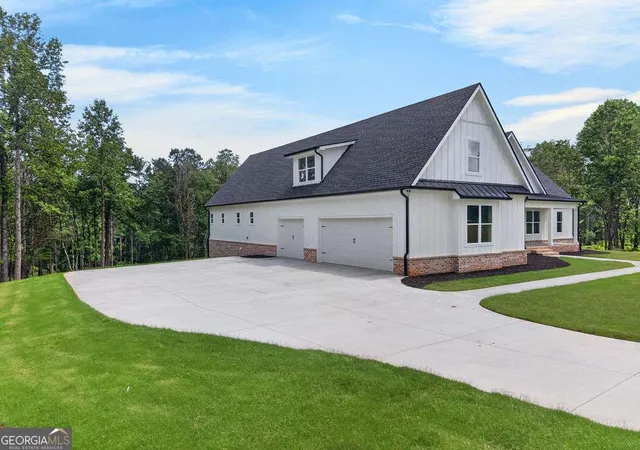 Photo 3 of Single family home for sale at 924 Browning Rd, Fairmount, GA 30139 | MLS# 10785243 | Listing updated on 2026-09-07