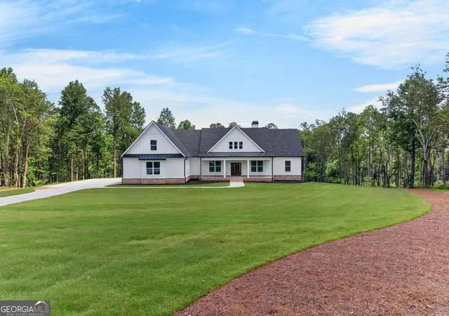 Photo 3 of Single family home for sale at 924 Browning Rd, Fairmount, GA 30139 | MLS# 10785243 | Listing updated on 2026-09-07