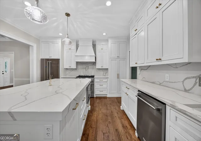 Photo 3 of Single family home for sale at 4962 Wellington Dr, Macon, GA 31210 | MLS# 10802313 | Listing updated on 2026-08-30