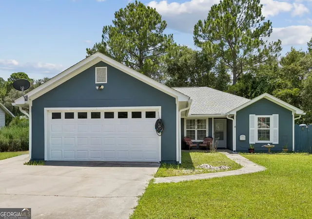 Photo 1 of Single family home for sale at 158 Plantation Oaks Dr, Saint Marys, GA 31558 | MLS# 10810333 | Listing updated on 2026-08-15