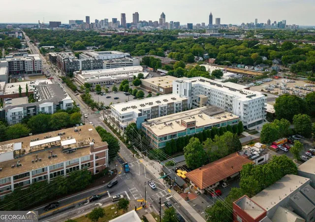 Listing Photo 2 - Condo for sale in building located at 764 Memorial Dr Se, Atlanta, GA 30316 - Unit #15