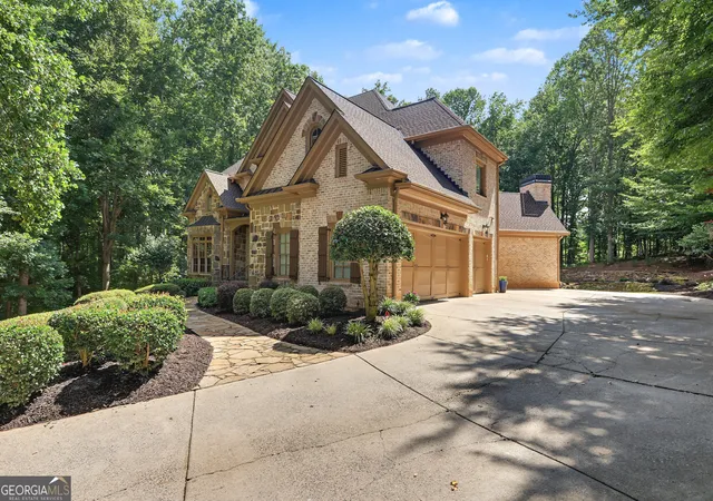 4th image of 2730 Manor Bridge Dr, Alpharetta, GA 30004 | MLS# 10808432