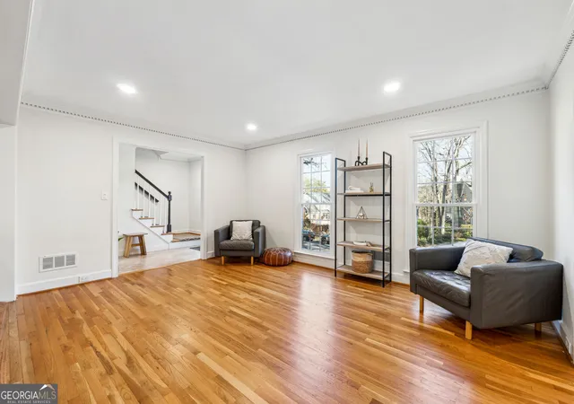 5th image of 1511 Summerset Dr, Atlanta, GA 30338 | MLS# 10774153