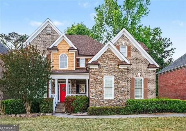 1st image of 913 Arbor Dr, Loganville, GA 30052 | MLS# 10822171