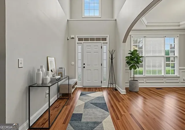 3rd image of 913 Arbor Dr, Loganville, GA 30052 | MLS# 10822171