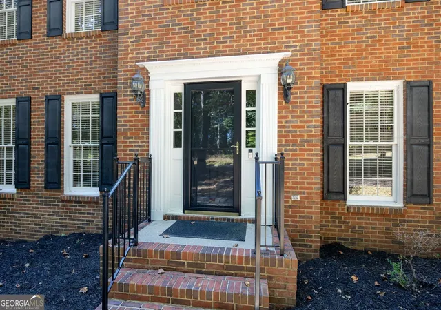 Photo 3 of Sale Pending at 4951 Lost Mountain Tr Nw, Kennesaw, GA 30152 | MLS# 10834468 | Listing updated on 2026-09-08