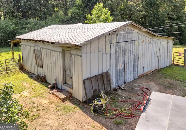 Homes for sale in Danielsville, GA | 2281 Jot Em Down Rd, Danielsville, GA 30633 | MLS# 10789291