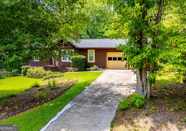 2nd image of 1385 Lakeview Pkwy, Villa Rica, GA 30180 | MLS# 10818026