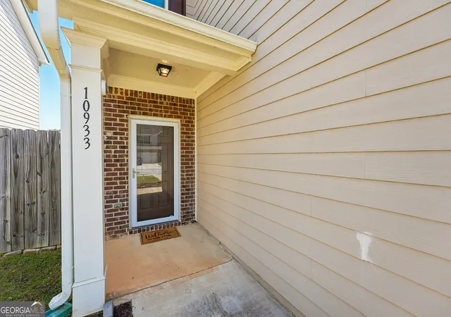 4th image of 10933 Wheeler Tr, Hampton, GA 30228 | MLS# 10761165