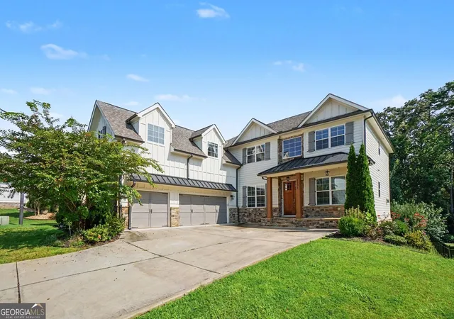 1st image of 1771 Rockwater Rd, Marietta, GA 30066 | MLS# 10822764