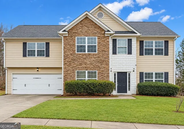 Photo 1 of Single family home for sale at 5167 Upper Elm St, Atlanta, GA 30349 | MLS# 10872744 | Listing updated on 2026-10-28