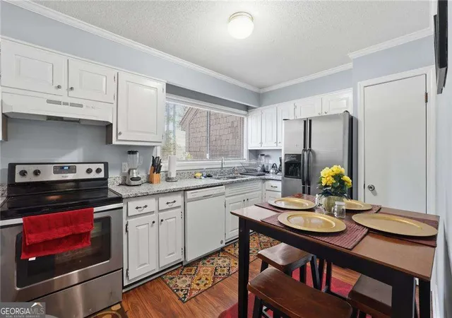 5th image of 9 Willowick Dr, Lithonia, GA 30038 | MLS# 10739334