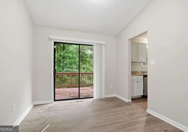 Photo 4 of Sale Pending at 4305 Old Lake Dr, Decatur, GA 30034 | MLS# 10781529 | Listing updated on 2026-08-31