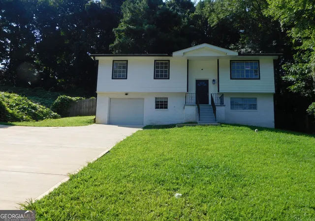 Photo 1 of Single family home for sale at 6740 Cambridge Dr, Rex, GA 30273 | MLS# 10817365 | Listing updated on 2026-09-07