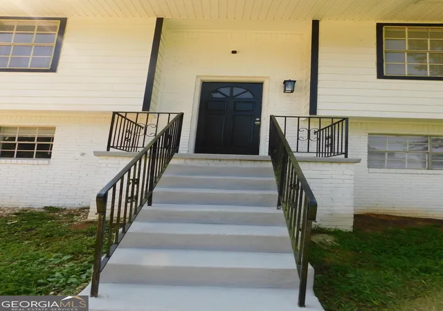 Photo 2 of Single family home for sale at 6740 Cambridge Dr, Rex, GA 30273 | MLS# 10817365 | Listing updated on 2026-09-07