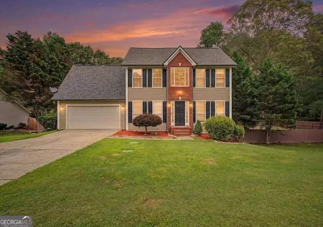 Photo 3 of Single family home for sale at 1780 Leigh Meadow Dr, Dacula, GA 30019 | MLS# 10821158 | Listing updated on 2026-10-04