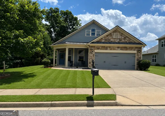 Single family home for sale at 280 Granite Wy, Newnan, GA 30265 | MLS# 10803808