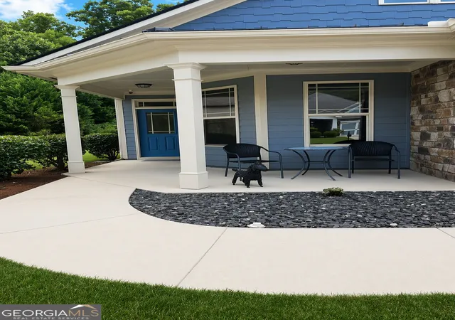 Photo 4 of Single family home for sale at 280 Granite Wy, Newnan, GA 30265 | MLS# 10803808 | Listing updated on 2026-10-17