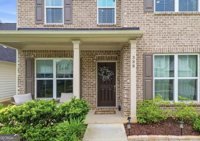 2nd image of 388 Riverclub Rd, Acworth, GA 30101 | MLS# 10821573