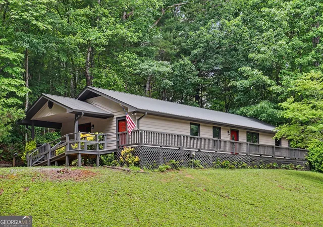 3rd image of 172 Fred Henry Ln, Clayton, GA 30525 | MLS# 10697206