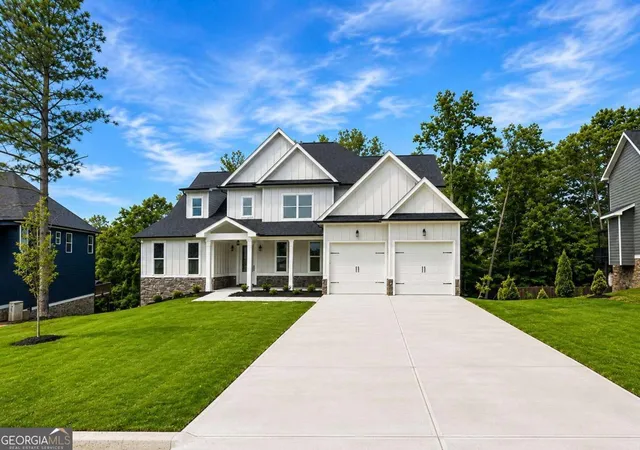1st image of 11 Ivy Stone Ct Se, Cartersville, GA 30120 | MLS# 10800011