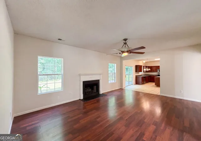 Photo 2 of Sale Pending at 6257 Polar Fox Ct, Riverdale, GA 30296 | MLS# 10799700 | Listing updated on 2026-09-13