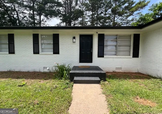 Photo 4 of Single family home for sale at 6935 Fielder Rd, Rex, GA 30273 | MLS# 10787475 | Listing updated on 2026-07-30