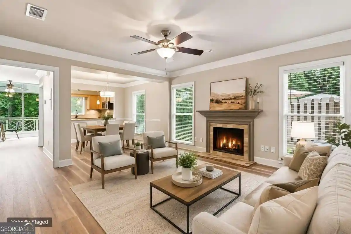 Listing Photo 2 - Condo for sale in 44 Mount Vernon Cir located at 44 Mount Vernon Cir, Sandy Springs, GA 30338 - Unit 44 Mount Vernon Cir