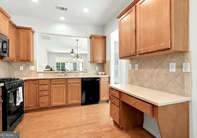 Photo 3 of Single family home for sale at 102 Magic Lily Dr, Griffin, GA 30223 | MLS# 10835468 | Listing updated on 2026-09-11