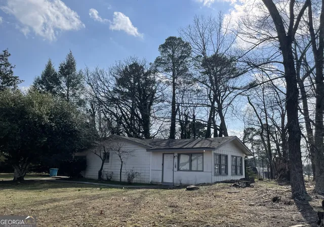 Photo 1 of Single family home for sale at 2155 Rosedale Rd, Snellville, GA 30078 | MLS# 10696142 | Listing updated on 2026-03-07