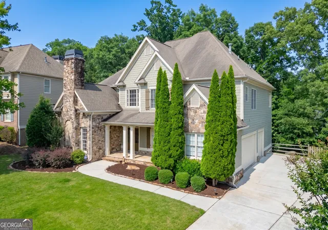 Homes for sale in Sugar Hill, GA | 302 Beech Tree Holw, Sugar Hill, GA 30518 | MLS# 10773848