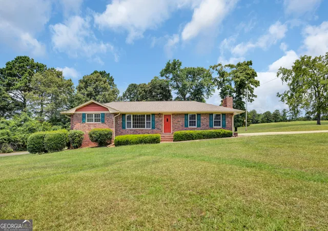 2nd image of 135 Bostwick Rd, Oxford, GA 30054 | MLS# 10801770