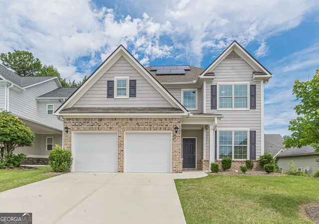 Photo 1 of Sale Pending at 102 Edgeview Ct, Dallas, GA 30157 | MLS# 10788468 | Listing updated on 2026-09-15