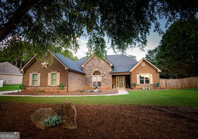 Photo 1 of Single family home for sale at 4207 Old Wood Dr, Conyers, GA 30094 | MLS# 10810761 | Listing updated on 2026-08-26