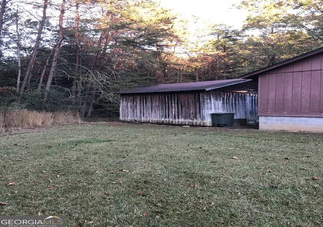 Photo 3 of Sale Pending at 302 Cantrell Rd, Cleveland, GA 30528 | MLS# 10631122 | Listing updated on 2026-01-24