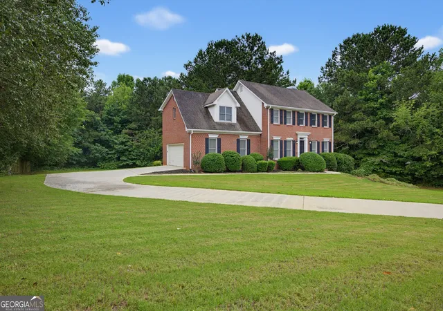3rd image of 1206 Dover Pl Se, Conyers, GA 30013 | MLS# 10787205