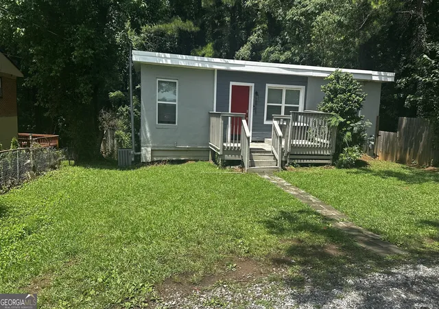 3rd image of 2963 Redwine Rd, Atlanta, GA 30344 | MLS# 10785745