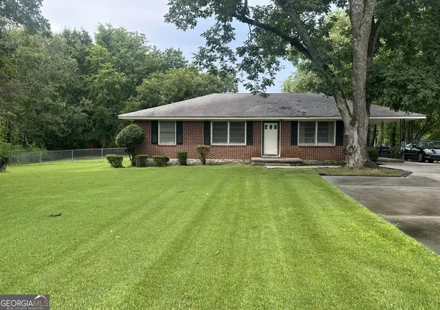 1st image of 1961 Flat Shoals Rd Sw, Conyers, GA 30094 | MLS# 10810215